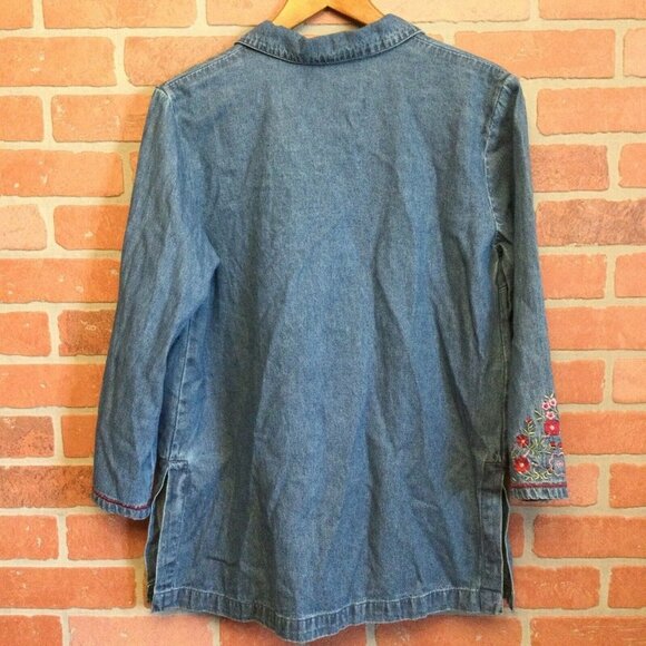 Motherhood Maternity Boho Top denim floral embroidered 3/4 length sleeve Size M - Picture 4 of 5